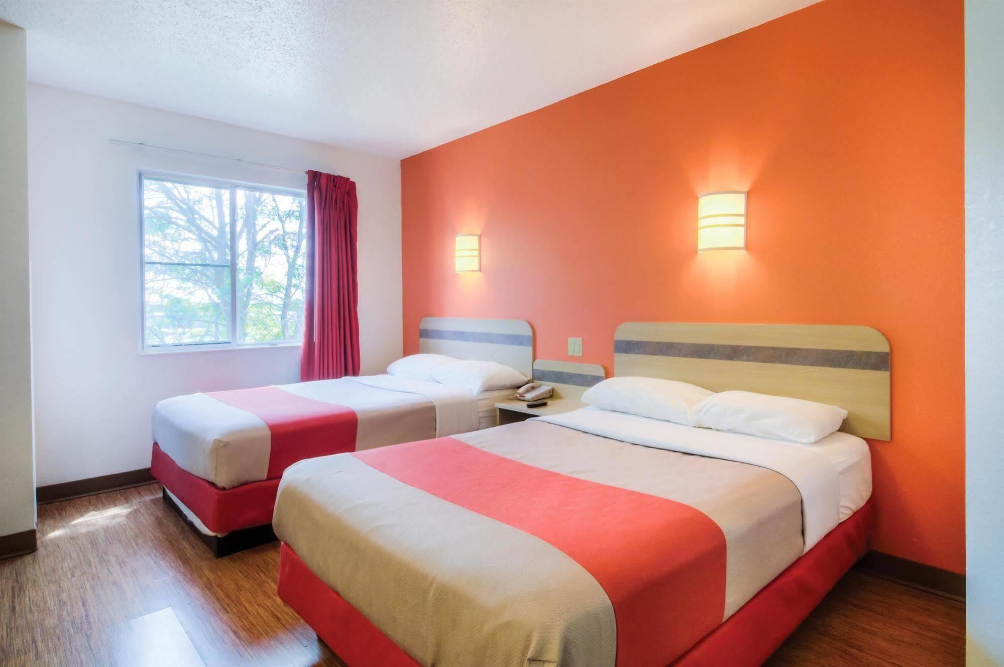 Motel 6-Lakeville, Mn - South - Лейквилл Экстерьер фото